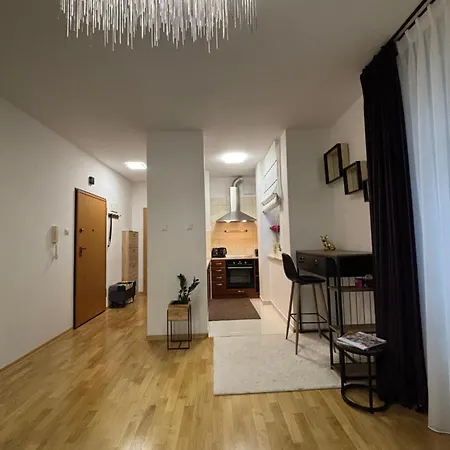 Apartman Saska Kepa Francuska Varsó
